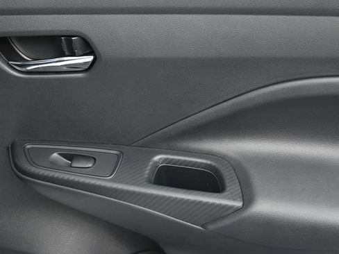New 2025 Nissan Versa SV w/ Trunk Package FWD image 29