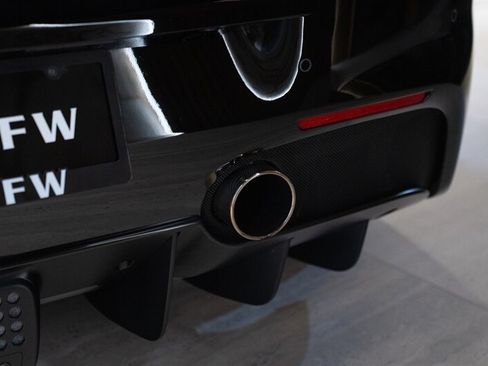 Used 2018 Ferrari 488 Spider RWD image 43