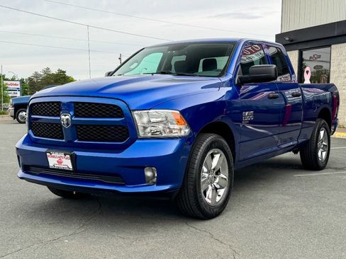 Used 2019 RAM 1500 Express w/ Express Value Package AWD/4WD image 8