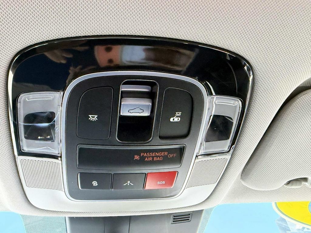 Used 2023 Hyundai Sonata SEL w/ Convenience Package FWD image 39