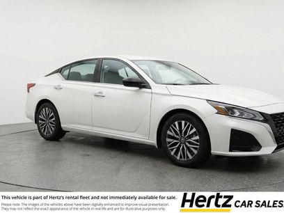 Used 2025 Nissan Altima 2.5 SV