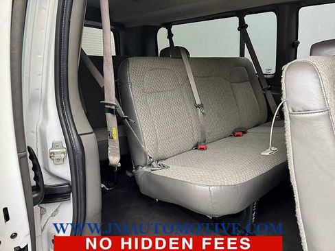 Used 2021 Chevrolet Express 3500 LT w/ LT Preferred Equipment Group image 17