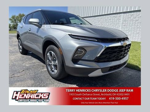 Used 2023 Chevrolet Blazer LT w/ Driver Confidence Package AWD/4WD image 1
