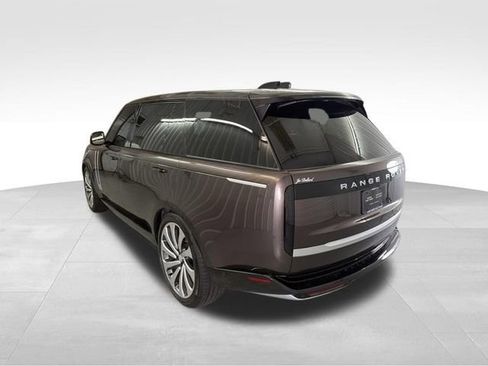 Used 2025 Land Rover Range Rover Long Wheelbase Autobiography AWD/4WD image 7