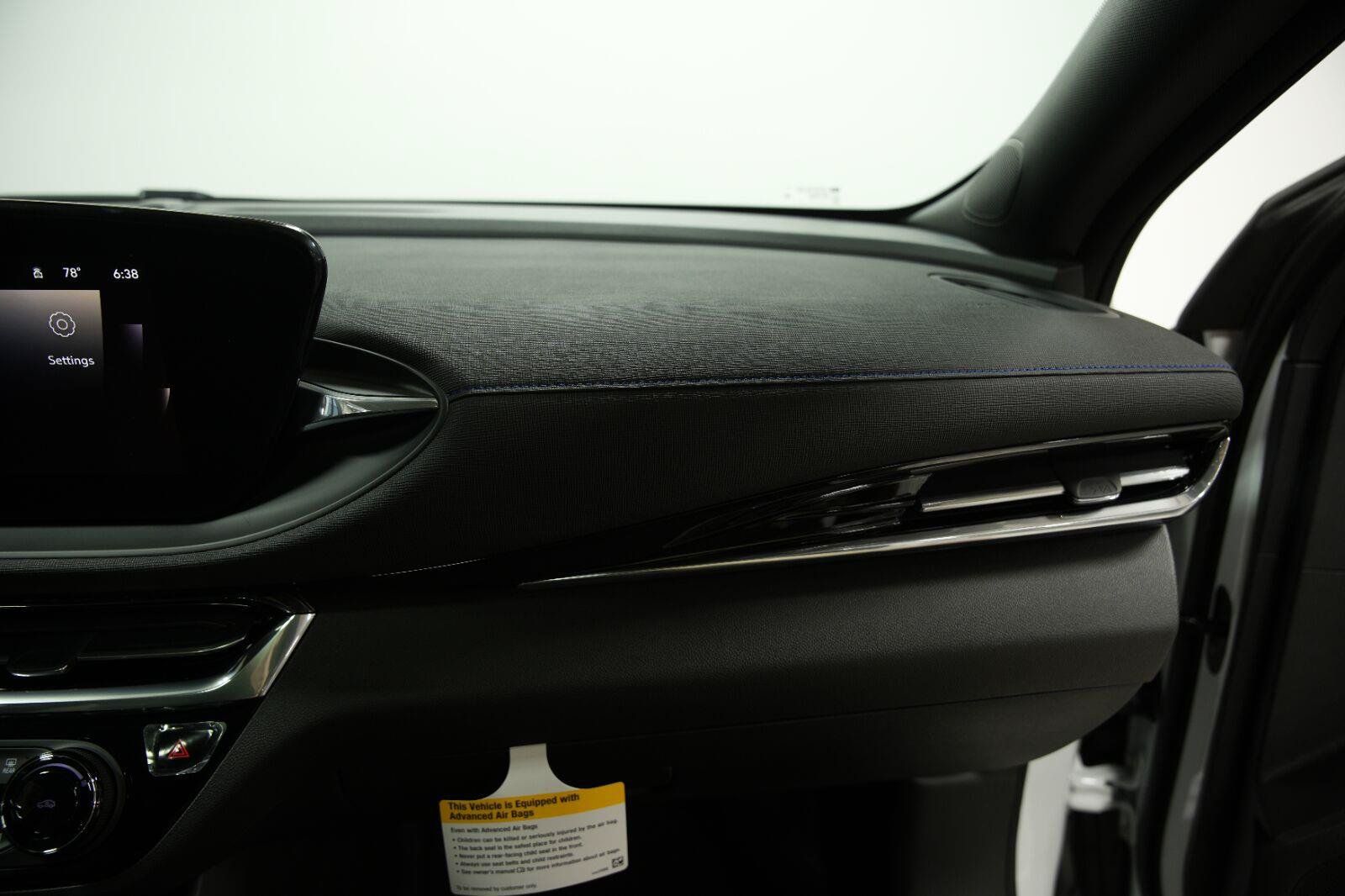 New 2026 Buick Envista Sport Touring w/ Convenience I Package FWD image 25