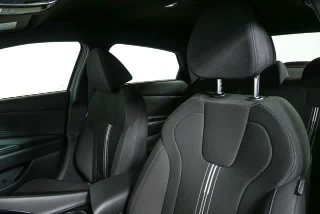 New 2026 Hyundai Elantra SEL FWD image 22