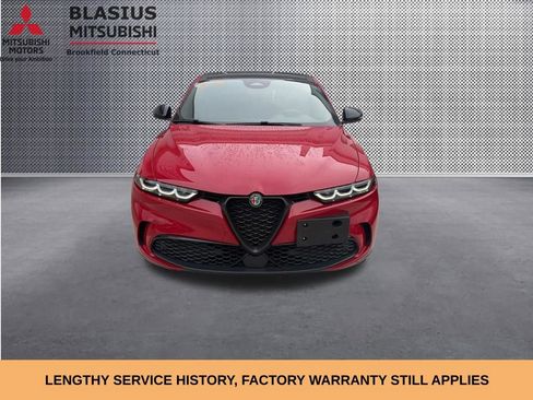 Used 2024 Alfa Romeo Tonale Veloce AWD/4WD image 3