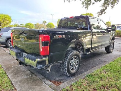 Used 2023 Ford F250 Lariat w/ Lariat Ultimate Package AWD/4WD image 3