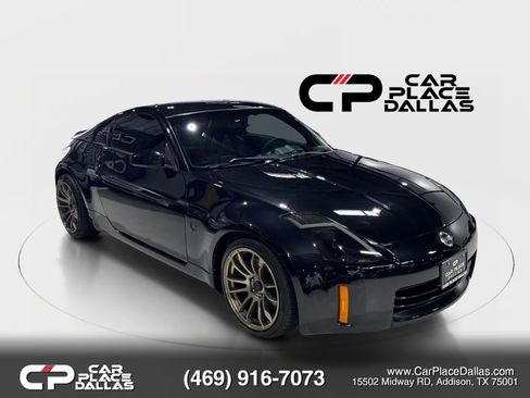 Used 2006 Nissan 350Z Touring w/ (K96) Aerodynamics Pkg RWD image 4