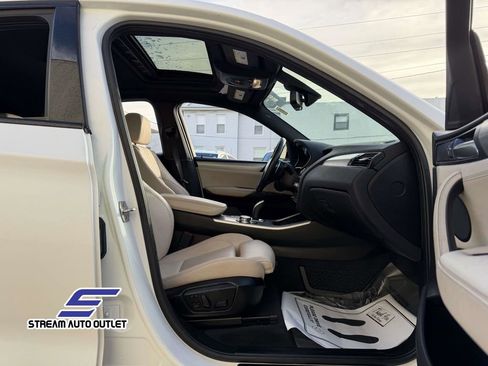 Used 2018 BMW X4 xDrive28i image 13