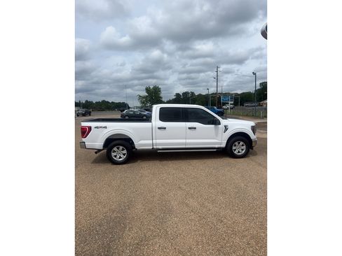 Used 2023 Ford F150 XLT w/ Equipment Group 301A Mid AWD/4WD image 6
