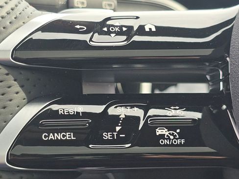 Certified 2026 Mercedes-Benz GLA 250 4MATIC image 32