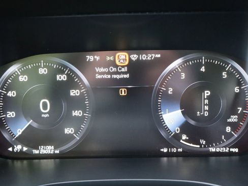 Used 2018 Volvo XC60 T6 Inscription w/ Convenience Package AWD/4WD image 34
