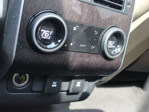 Used 2020 Land Rover Range Rover Sport HSE Dynamic AWD/4WD image 10