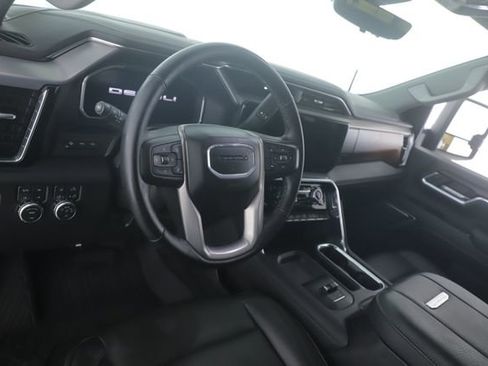Used 2026 GMC Sierra 2500 Denali w/ Denali Reserve Package AWD/4WD image 17