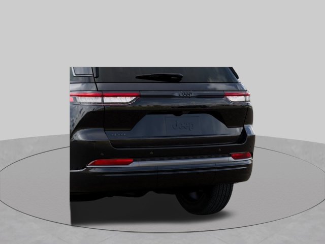 New 2027 Jeep Grand Cherokee Limited AWD/4WD image 13
