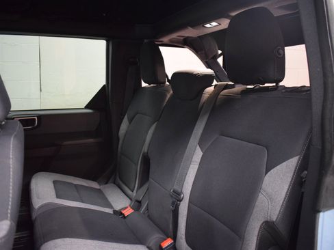 Used 2021 Ford Bronco Big Bend image 6