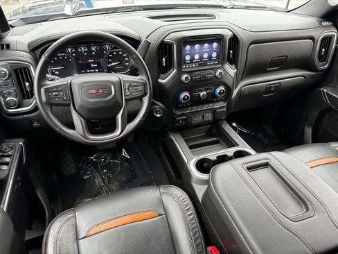 Used 2022 GMC Sierra 2500 AT4 w/ Gooseneck/5TH Wheel Package AWD/4WD image 8