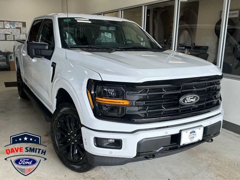 New 2026 Ford F150 XLT w/ Equipment Group 302A MID AWD/4WD image 3