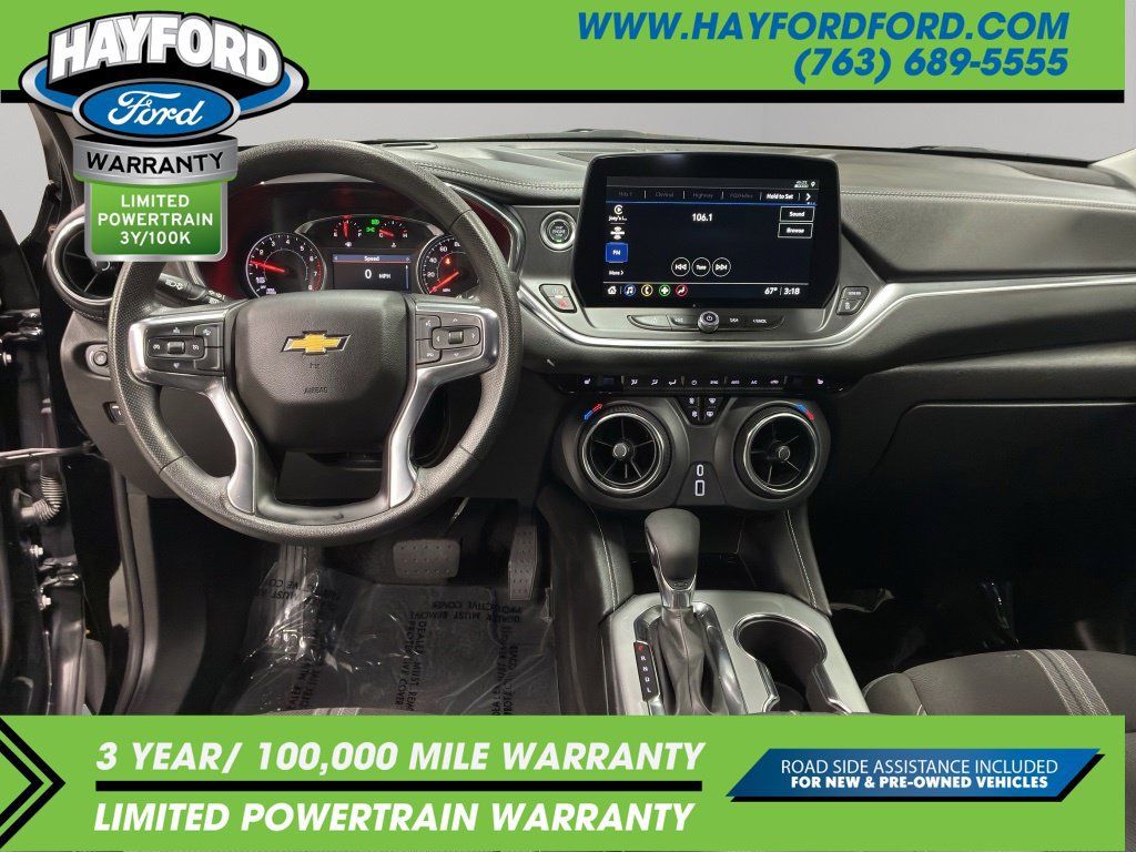 Used 2025 Chevrolet Blazer LT AWD/4WD image 14