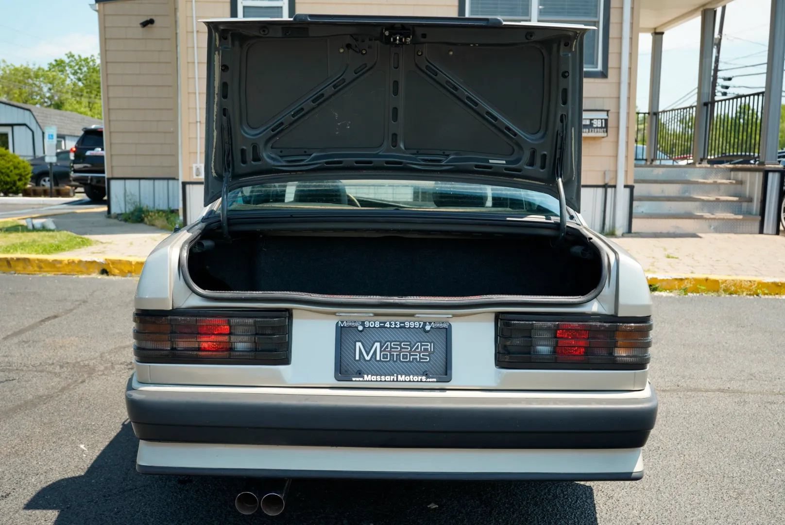 Used 1987 Mercedes-Benz 190 E 2.3-16 image 32