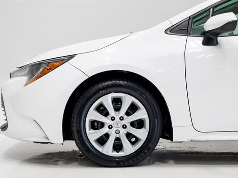 Used 2024 Toyota Corolla LE FWD image 26