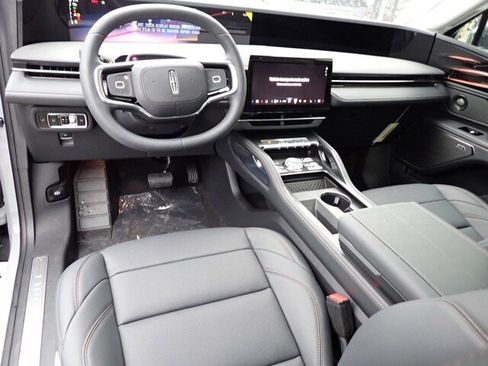 New 2026 Lincoln Nautilus Premier w/ Equipment Group 102A image 39