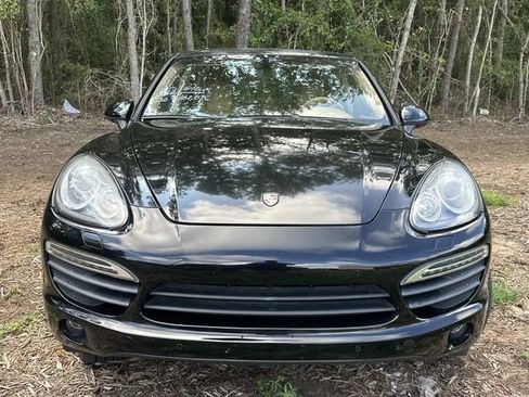 Used 2011 Porsche Cayenne S AWD/4WD image 2