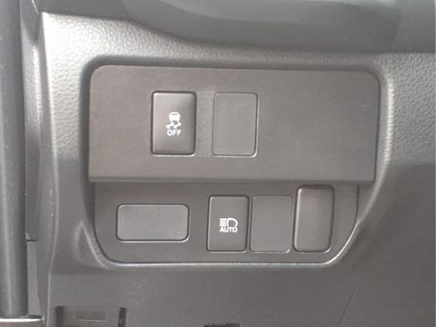 Used 2022 Toyota Tacoma SR RWD image 13