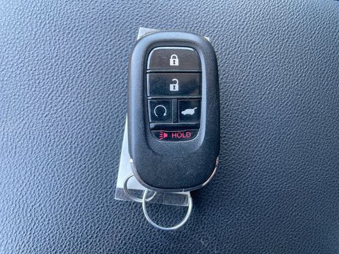Used 2024 Honda CR-V EX-L image 29