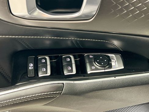 Used 2022 Kia Sorento SX AWD/4WD image 16
