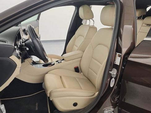Used 2018 Mercedes-Benz GLA 250 4MATIC image 14