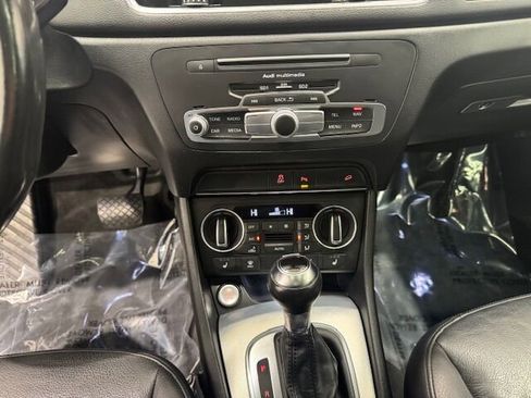 Used 2018 Audi Q3 2.0T Premium image 16