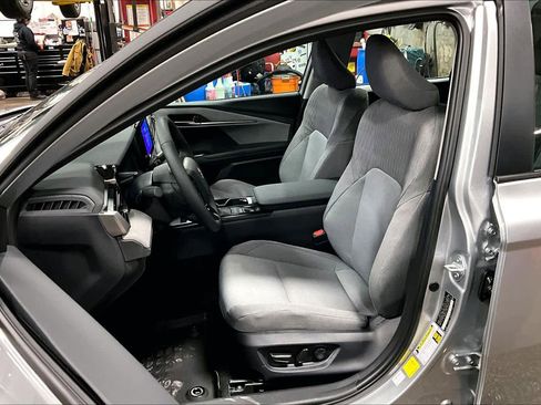 New 2026 Toyota Camry LE image 9