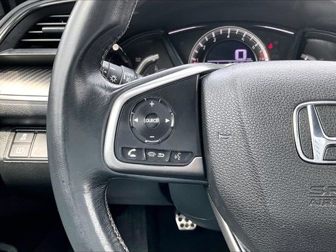 Used 2017 Honda Civic Sport image 21