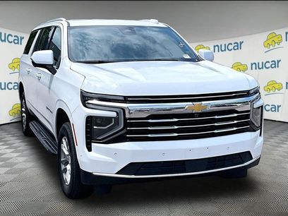 Used 2025 Chevrolet Suburban LT