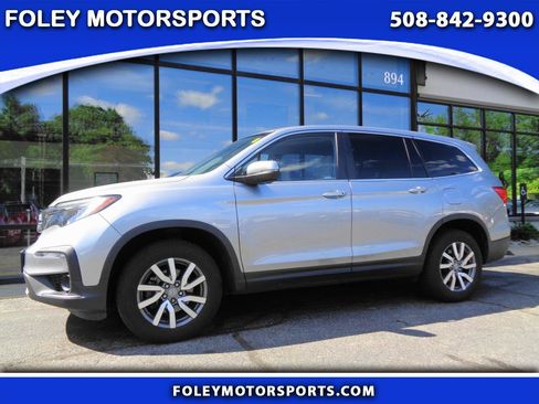 Used 2021 Honda Pilot EX image 1