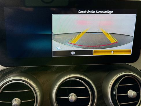 Used 2021 Mercedes-Benz C 300 Coupe image 19