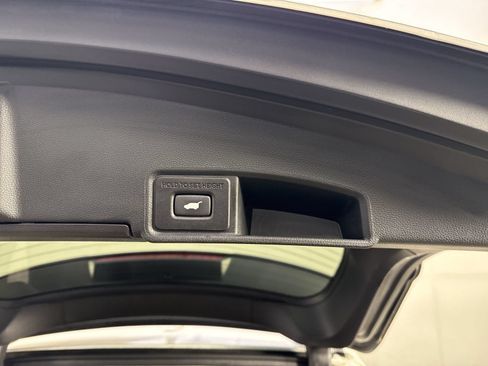 Used 2019 Acura RDX w/ Technology Package AWD/4WD image 33