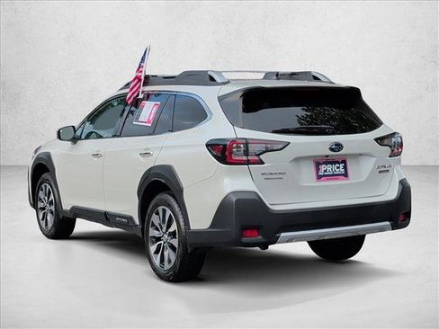 Used 2024 Subaru Outback Touring AWD/4WD image 8