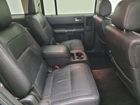 Used 2013 Ford Flex SEL FWD image 19