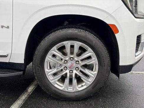 Used 2022 GMC Yukon XL SLT w/ Max Trailering Package image 32