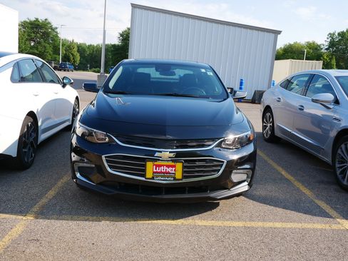 Used 2017 Chevrolet Malibu Premier w/ Premier Sun and Wheel Package FWD image 2