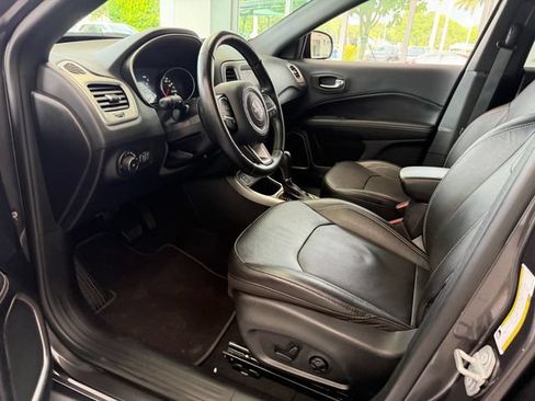 Used 2021 Jeep Compass Latitude w/ Driver Assistance Group FWD image 7