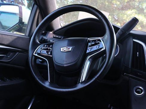 Used 2016 Cadillac Escalade Platinum AWD/4WD image 7
