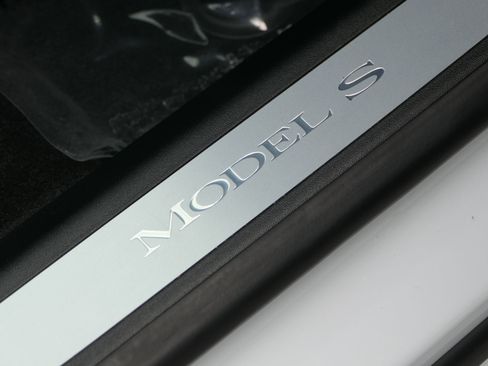 Used 2018 Tesla Model S 75D image 25