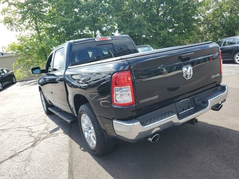 Used 2022 RAM 1500 Big Horn AWD/4WD image 3