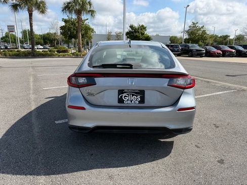 Used 2024 Honda Civic EX-L image 4