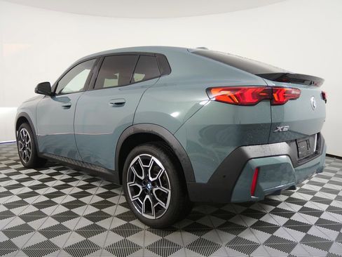 Certified 2025 BMW X2 xDrive28i AWD/4WD image 5