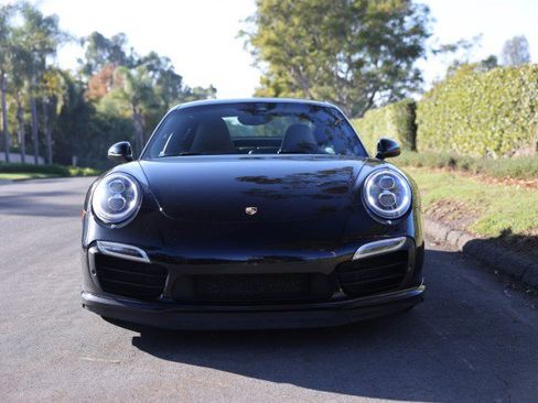 Used 2015 Porsche 911 Turbo S image 9